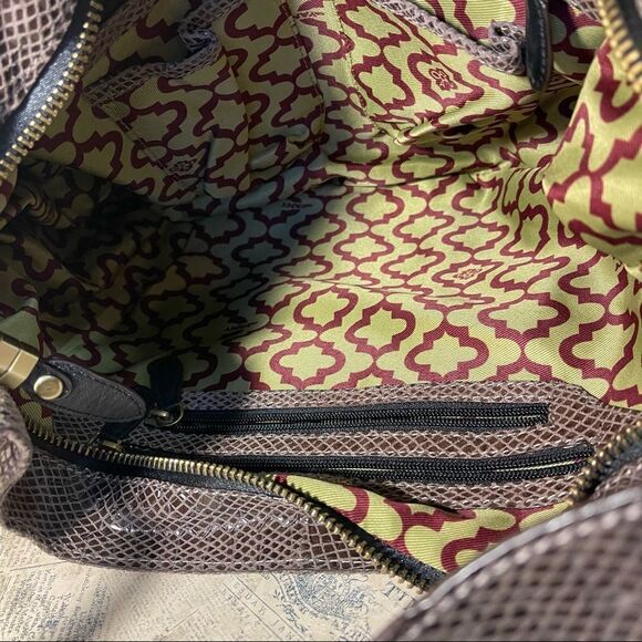 orYany Snake Embossed Leather - Picture 7 of 11